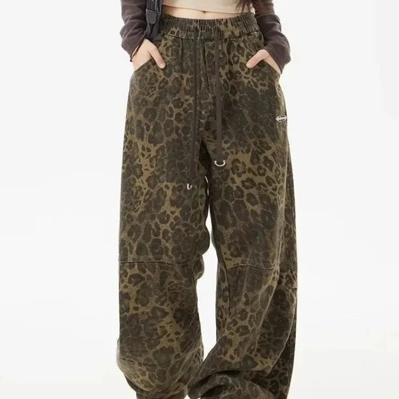 Decay archive sweats