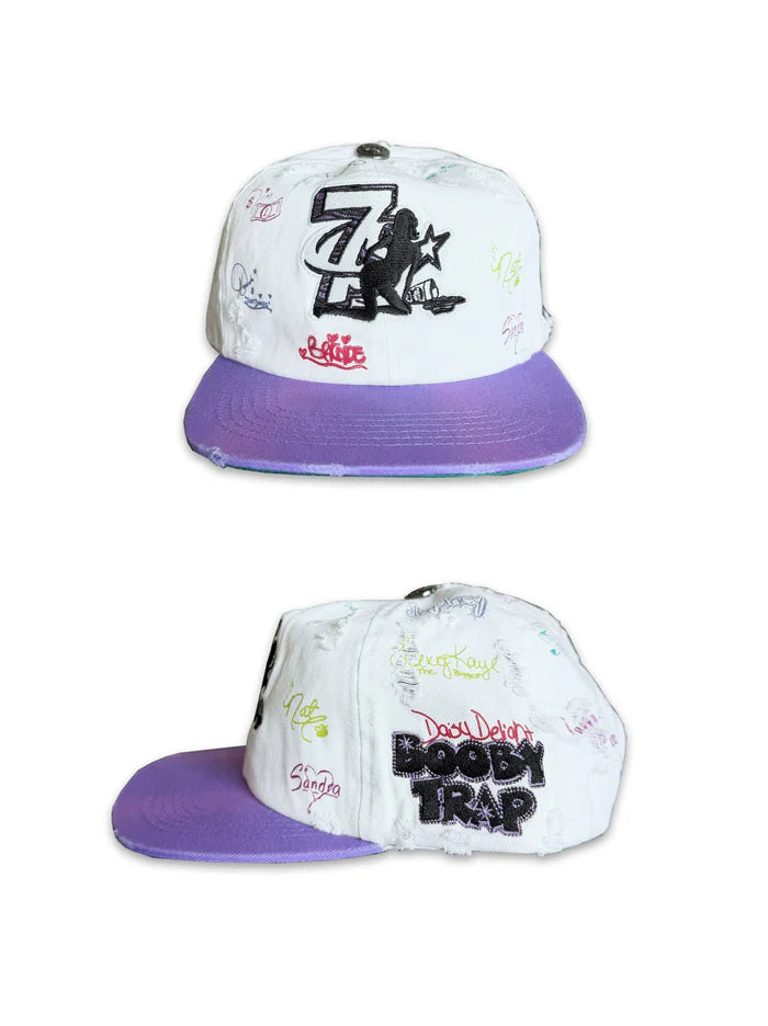 Trap Logo White Hat