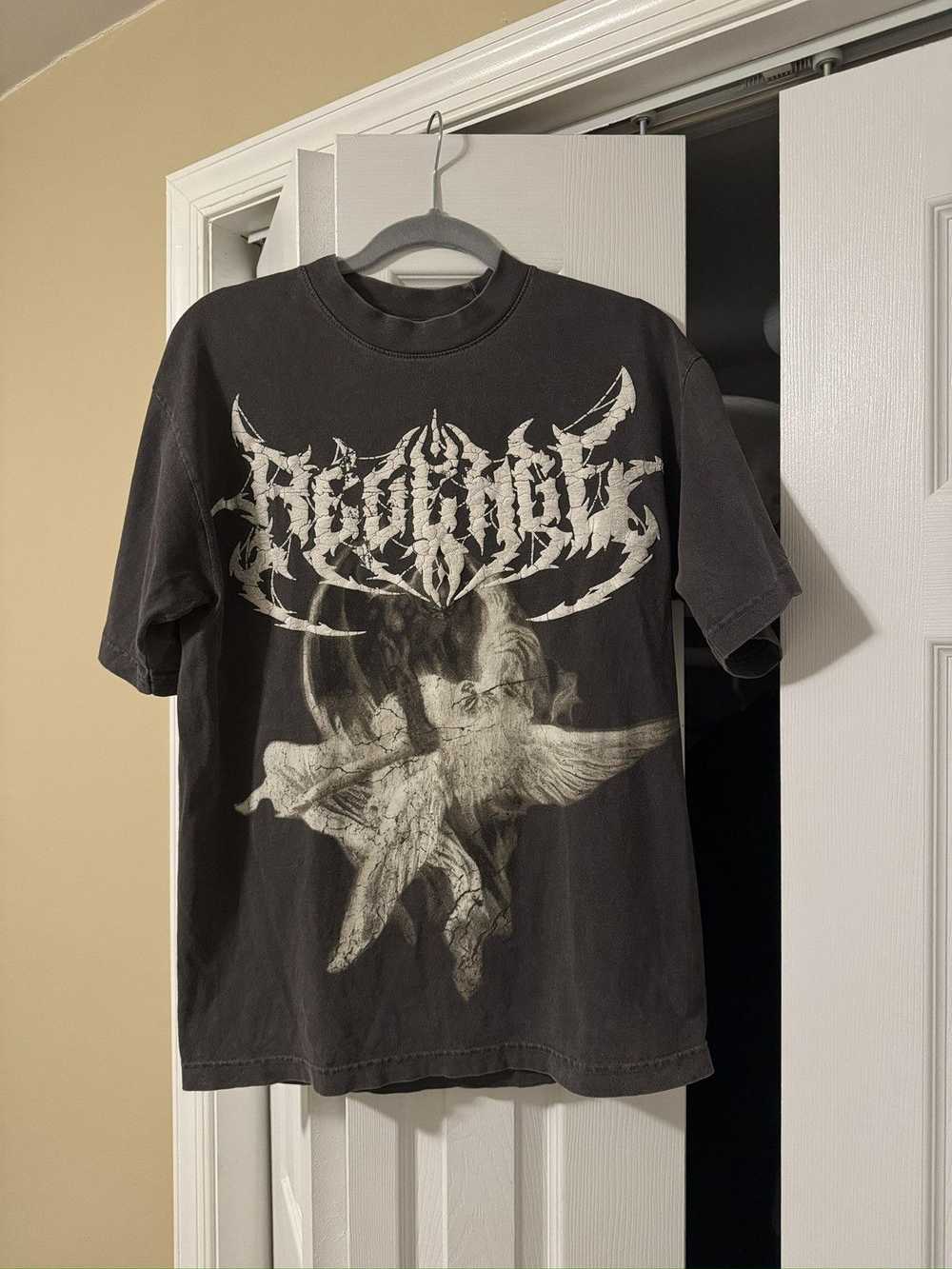 Fallen Angel Tee Vintage Black